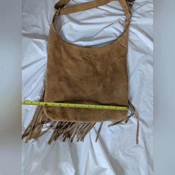 🔥Soft Suede Tan Fringe Shoulder Bag - Picture 3 of 9